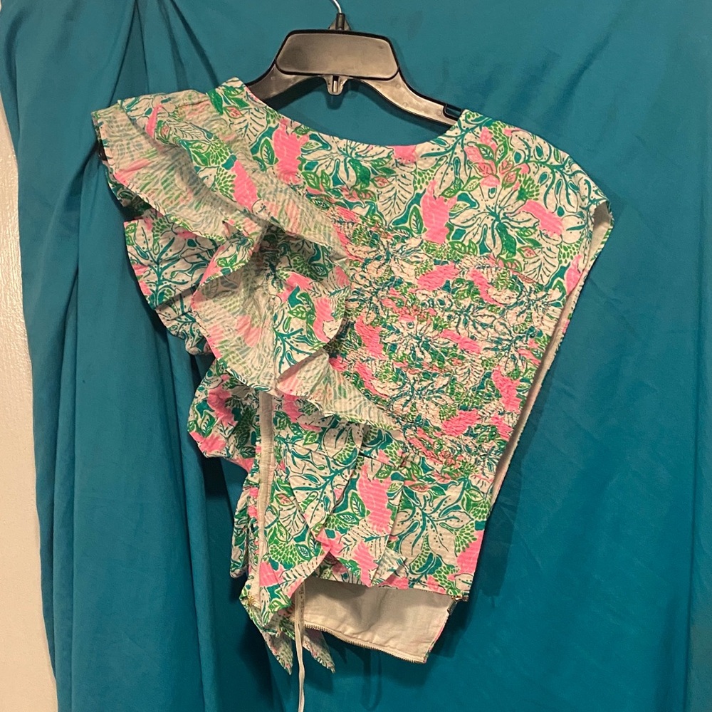 Lilly Pulitzer Pink and Green Floral Crop Top - Picture 2 of 2